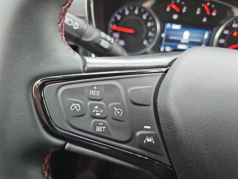 Used 2024 Chevrolet Equinox RS image 13