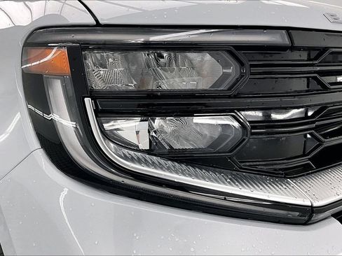 Certified 2025 Ford Expedition Max Platinum w/ Driver's Package AWD/4WD image 30