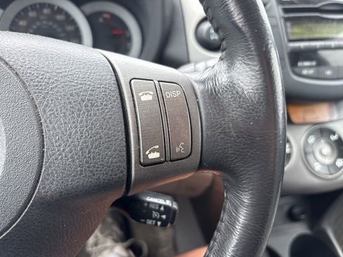 Used 2010 Toyota RAV4 Limited AWD/4WD image 22