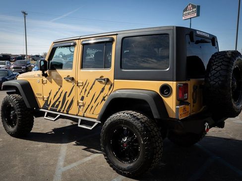 Used 2014 Jeep Wrangler Unlimited Sport w/ Quick Order Package 24S image 21