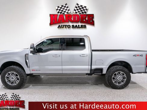 Used 2024 Ford F250 Limited AWD/4WD image 1