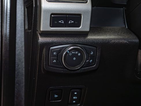 Used 2020 Ford F250 Lariat AWD/4WD image 16