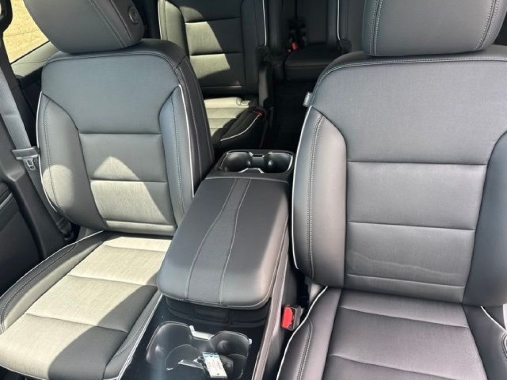 New 2026 Buick Enclave Preferred w/ Power Package AWD/4WD image 11