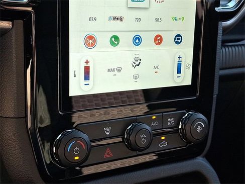 Used 2024 Ford Ranger XLT image 16