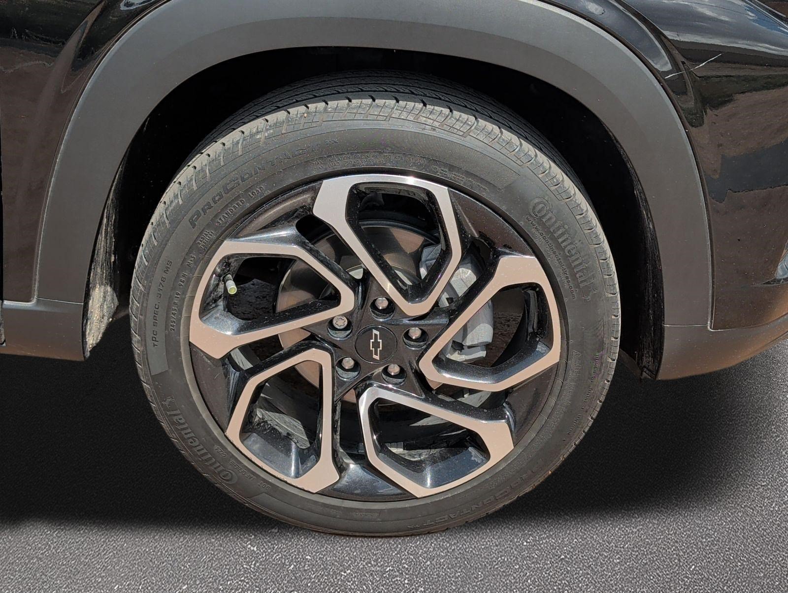 Used 2025 Chevrolet Trax RS w/ Driver Confidence Package FWD image 7