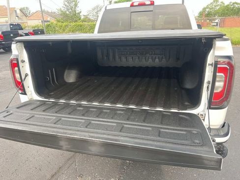Used 2018 GMC Sierra 1500 Denali AWD/4WD image 11