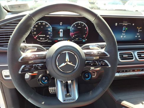 Used 2025 Mercedes-Benz GLE 53 AMG 4MATIC image 13