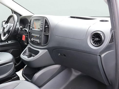 Used 2023 Mercedes-Benz Metris Passenger image 10