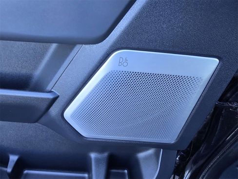 Certified 2024 Ford F150 Lariat w/ Equipment Group 502A High image 32