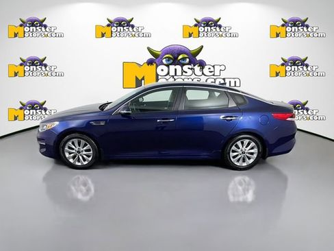Used 2018 Kia Optima LX w/ 17" Alloy Wheels Package image 8