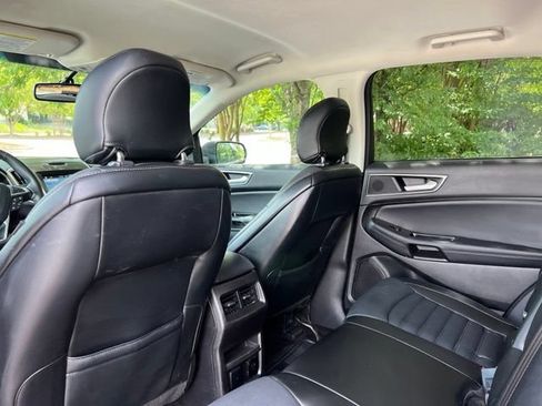 Used 2016 Ford Edge SEL w/ Equipment Group 201A AWD/4WD image 14
