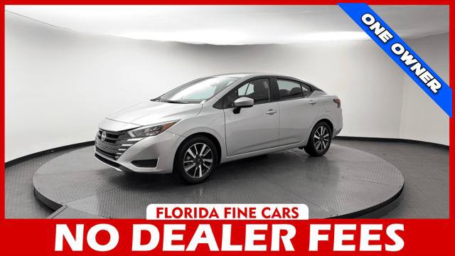 Used 2025 Nissan Versa SV FWD image 1