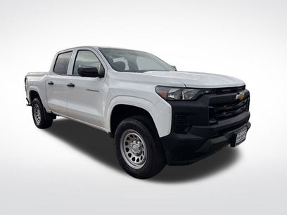 Used 2024 Chevrolet Colorado W/T w/ Technology Package