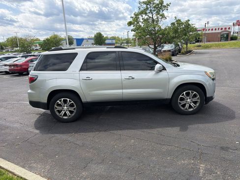 Used 2016 GMC Acadia SLT w/ Open Road Package image 16
