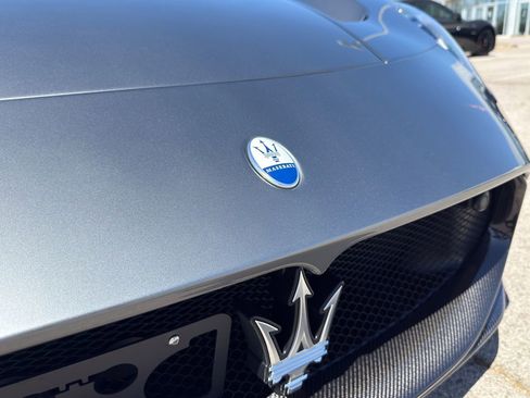 Used 2023 Maserati MC20 Spyder RWD image 5
