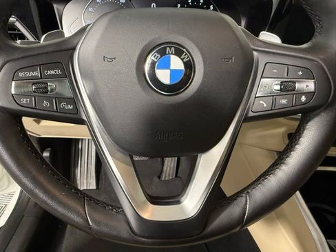 Used 2021 BMW 330i Sedan w/ Parking Assistance Package RWD image 18
