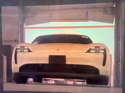 Used 2020 Porsche Taycan 4S AWD/4WD image 13