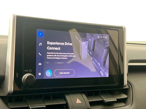 Used 2024 Toyota RAV4 XLE image 27