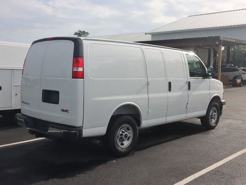 New 2025 GMC Savana 2500 w/ Driver Convenience Package image 4