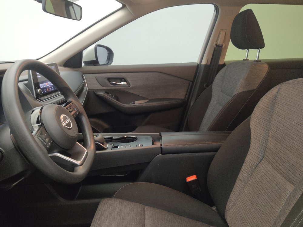 Used 2023 Nissan Rogue SV FWD image 17