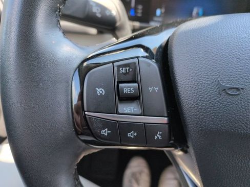 Used 2024 Ford Escape Active AWD/4WD image 32