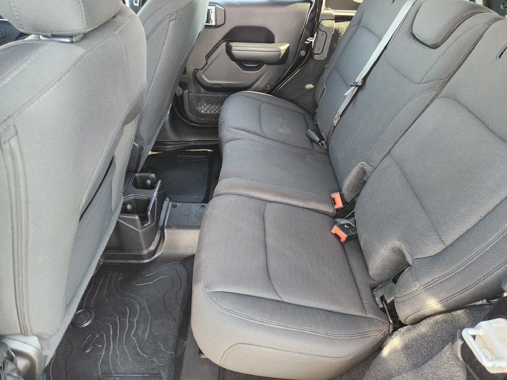 Used 2020 Jeep Wrangler Unlimited Sport S AWD/4WD image 27