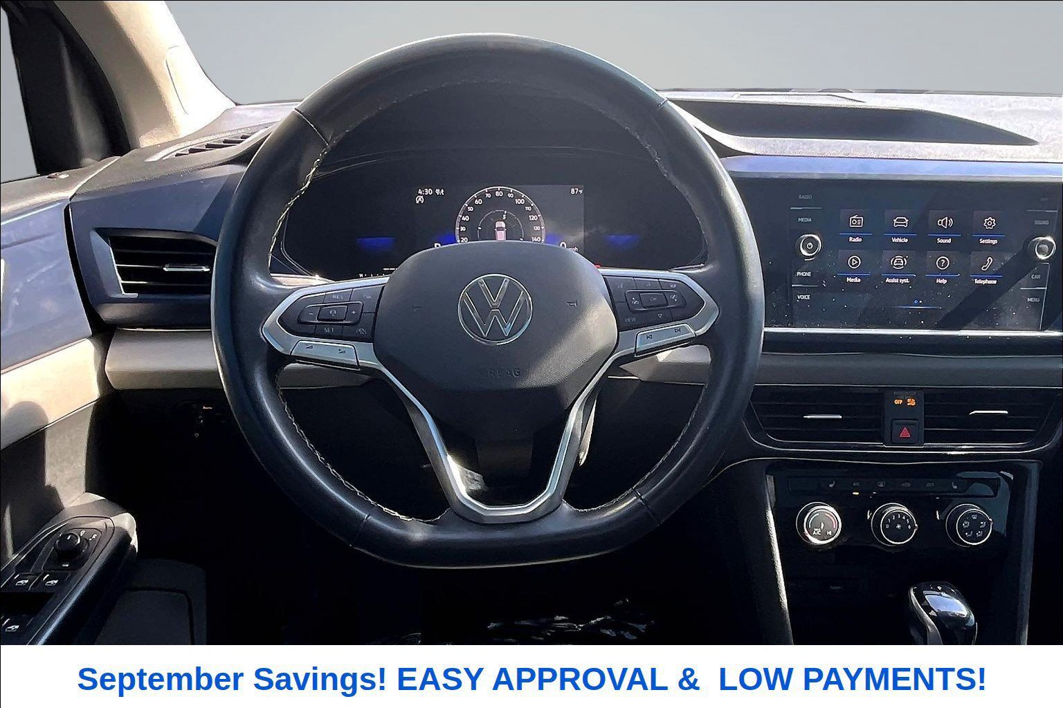 Used 2023 Volkswagen Taos SE AWD/4WD image 8