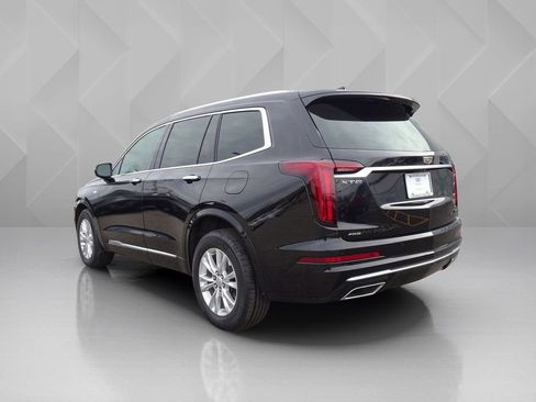 Certified 2023 Cadillac XT6 Luxury image 3