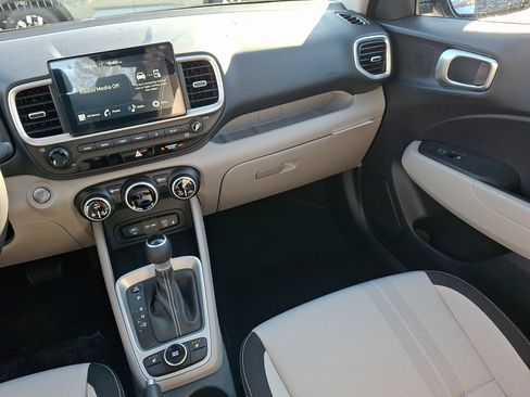 New 2026 Hyundai Venue SEL image 11