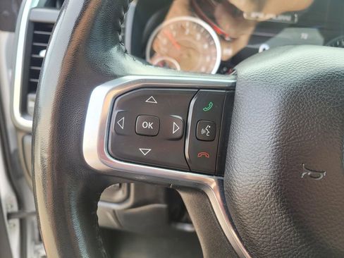 Used 2024 RAM 1500 Laramie RWD image 33