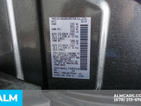Used 2025 Nissan Rogue SV FWD image 56