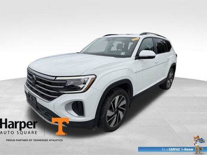 Used 2024 Volkswagen Atlas SE w/ Panoramic Sunroof Package