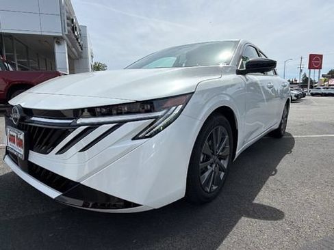 New 2026 Nissan Sentra SL FWD image 9