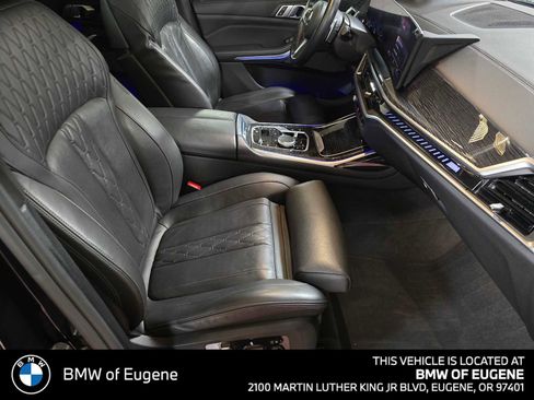 Used 2023 BMW X7 M60i w/ Climate Comfort Package AWD/4WD image 23