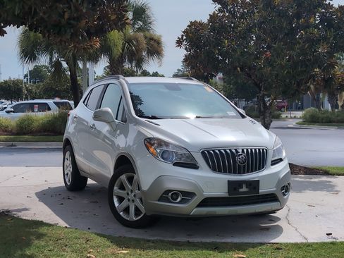Used 2015 Buick Encore Leather FWD image 2