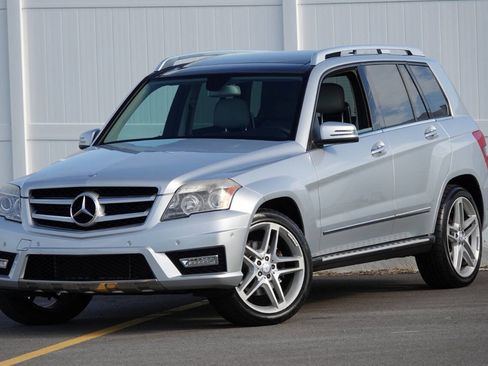 Used 2010 Mercedes-Benz GLK 350 4MATIC image 8