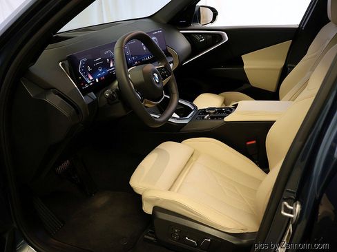 Certified 2025 BMW X3 xDrive30i image 11