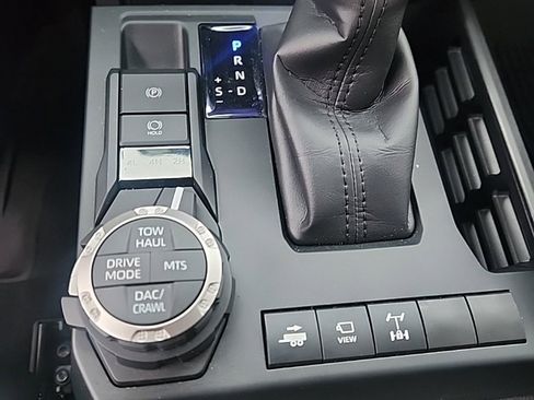 Used 2026 Toyota Tacoma SR5 image 15