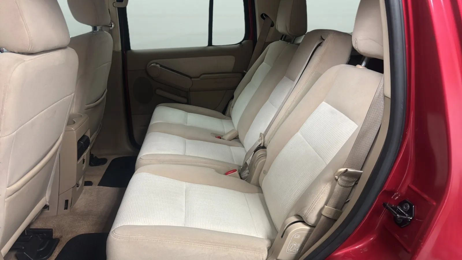 Used 2007 Ford Explorer XLT RWD image 25