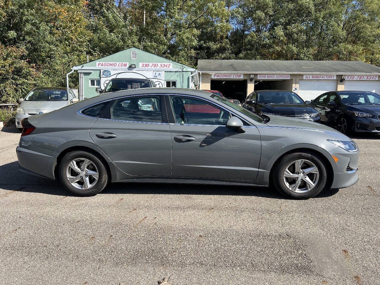 Used 2021 Hyundai Sonata SE FWD image 2
