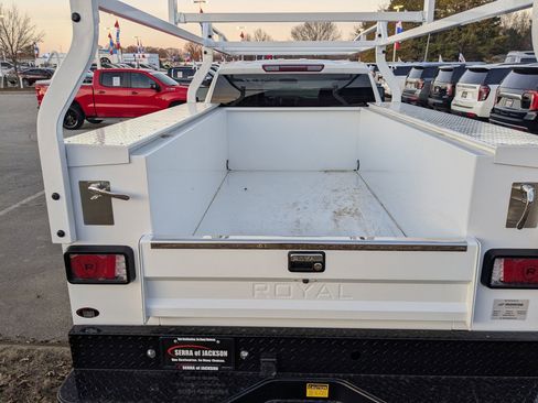 New 2025 Chevrolet Silverado 2500 W/T w/ WT Convenience Package image 4