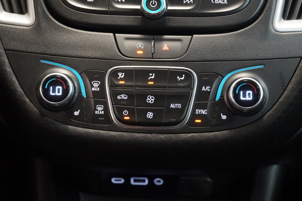 Used 2024 Chevrolet Malibu LT FWD image 20