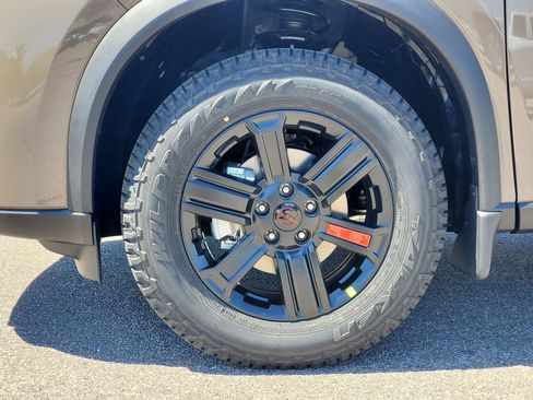 New 2026 Nissan Rogue SV AWD/4WD image 5
