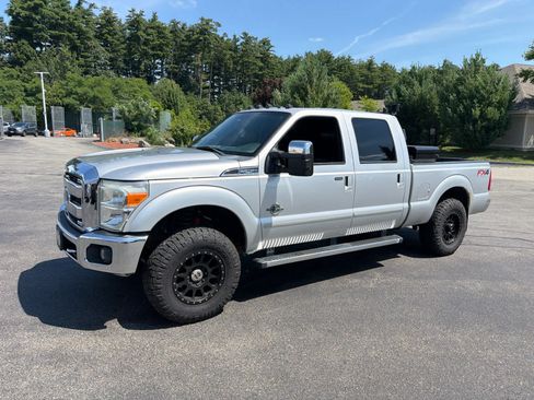 Used 2012 Ford F250 Lariat w/ Lariat Ultimate Pkg AWD/4WD image 1