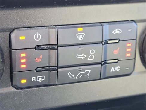 Certified 2020 Ford F150 Raptor w/ Equipment Group 801A Mid image 22