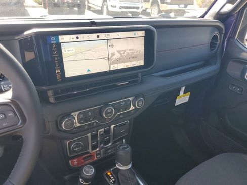 New 2026 Jeep Wrangler Rubicon w/ Technology Group image 18