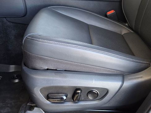 Used 2025 Lexus GX 550 550 Premium w/ Accessory Package (2T) image 13