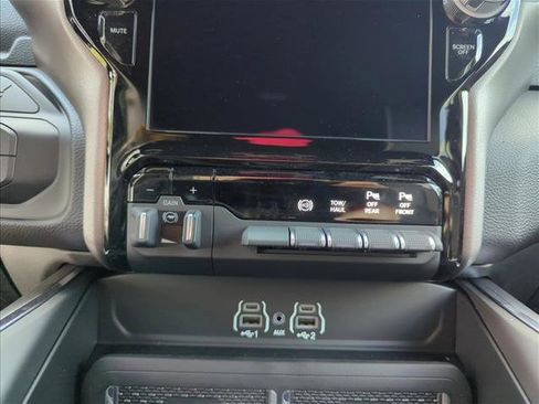 New 2026 RAM 3500 Laramie w/ Towing Technology Group AWD/4WD image 10