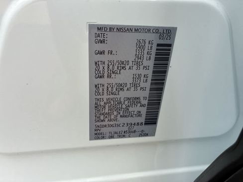 Used 2025 Nissan Pathfinder Platinum w/ Cargo Package FWD image 34