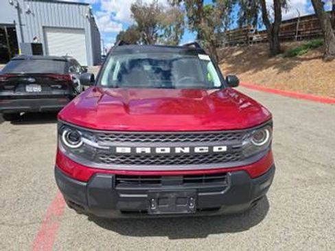 Used 2025 Ford Bronco Sport Big Bend w/ Convenience Package image 2